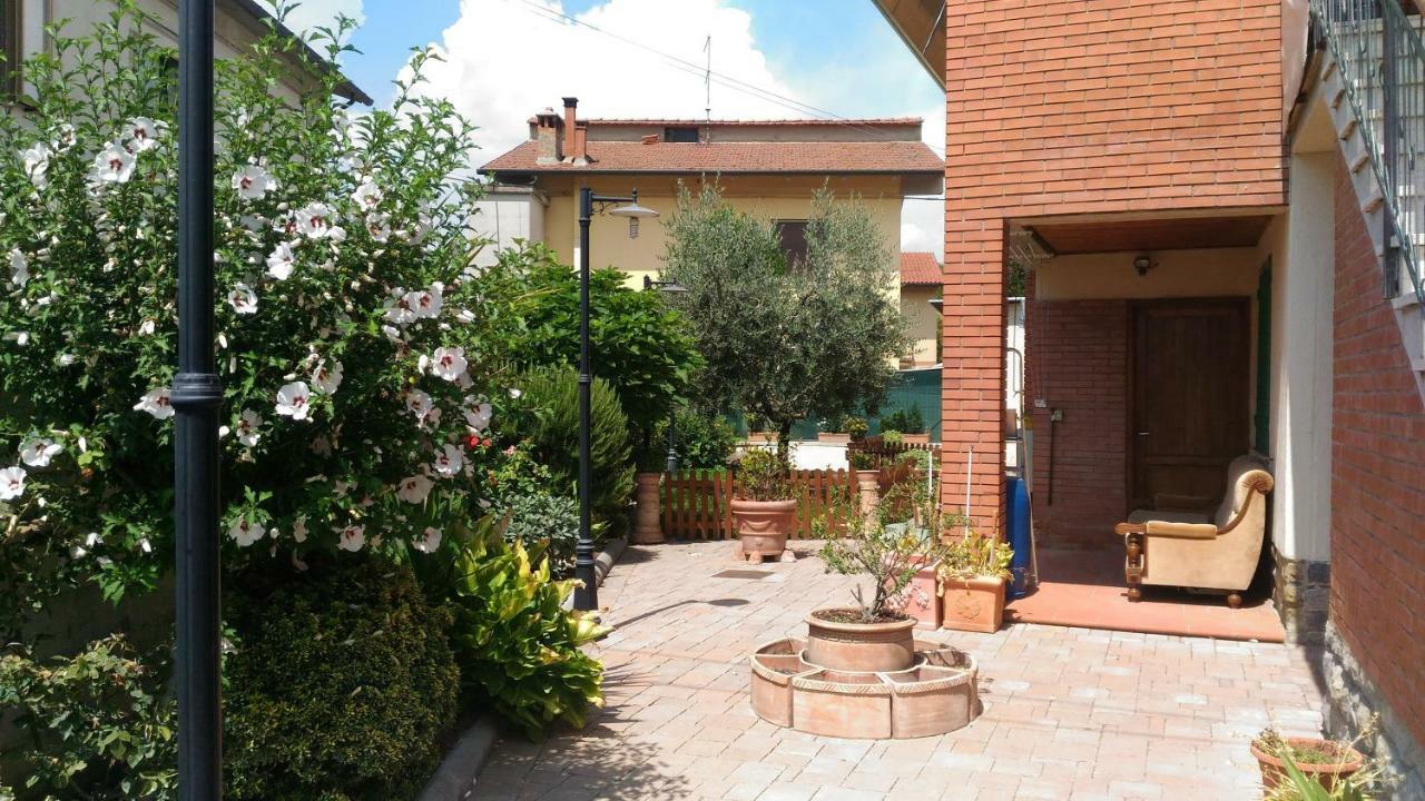 Locazione Turistica Casa Vacanza Lola Castiglion Fiorentino Exterior photo